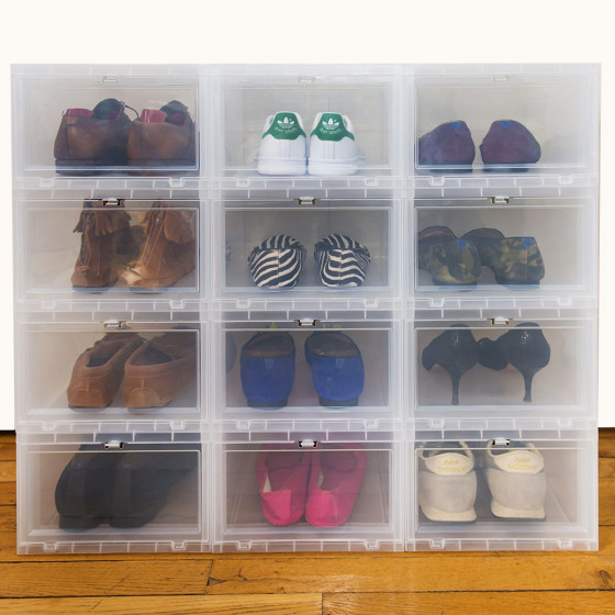 Boîte à chaussures en plastique transparent avec porte frontale