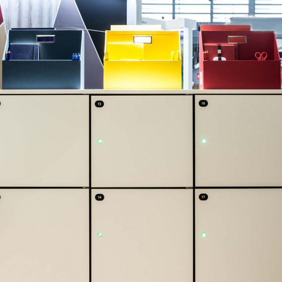 Box de rangement pour bureau partagé
