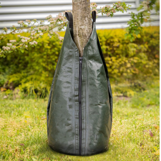 Sac d'arrosage pour arbre