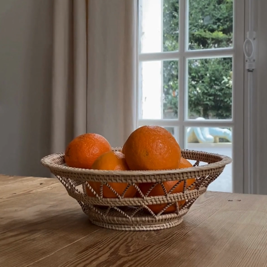 Corbeille à fruits en rotin tressé