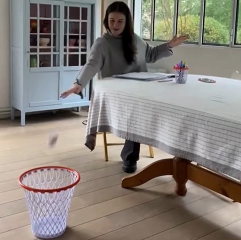Corbeille à papier panier de basket