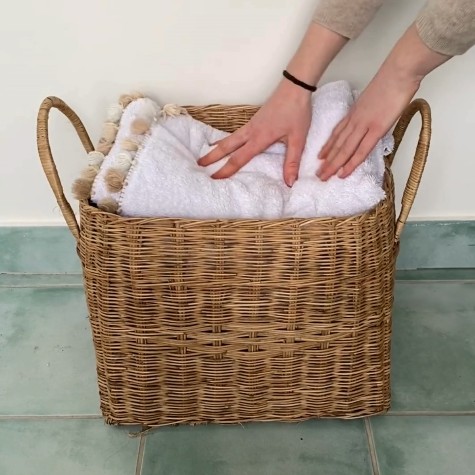 Panier de rangement en rotin avec couvercle